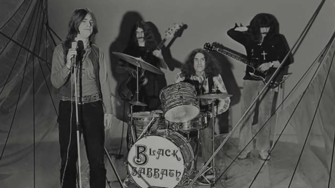 Black Sabbath style - The Hollow Shroud